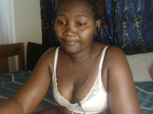  Sexxy-pretty24 chat room