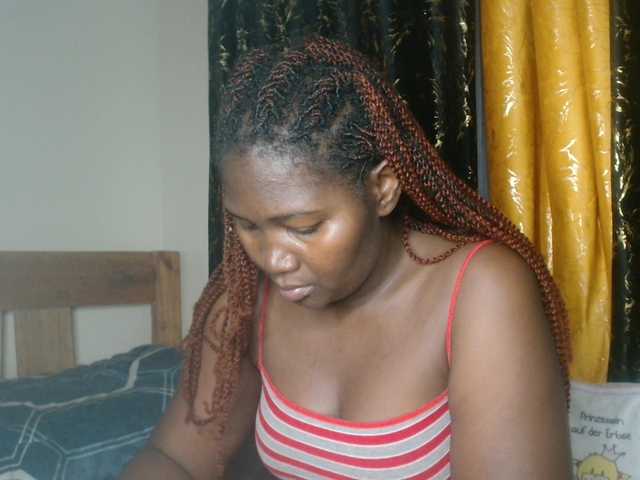 Sexxy-pretty24's BongaCams show and profile