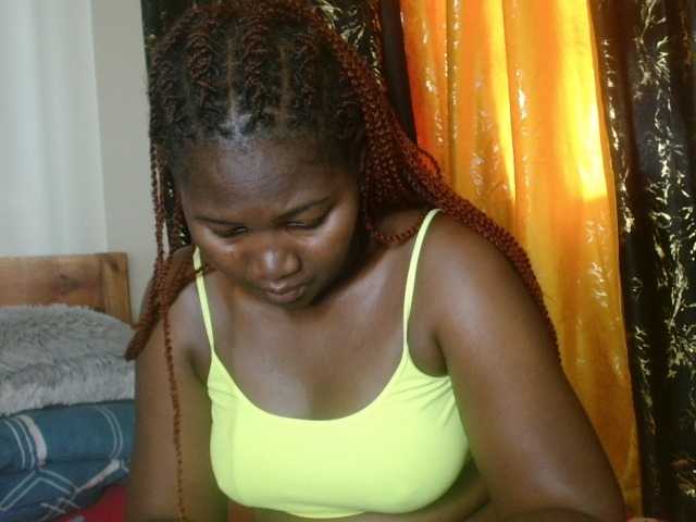 Sexxy-pretty24's BongaCams show and profile