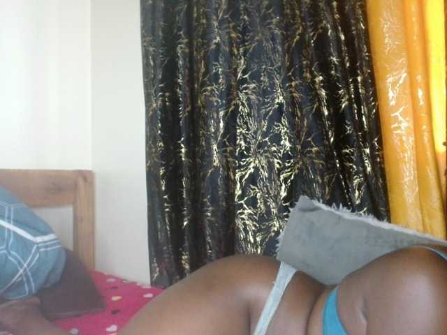 Sexxy-pretty24's BongaCams show and profile