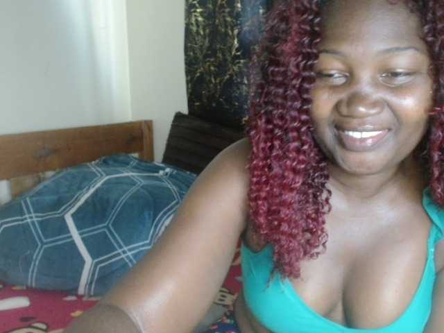 Sexxy-pretty24's BongaCams show and profile