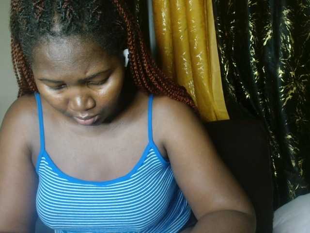 Sexxy-pretty24 live cam profile