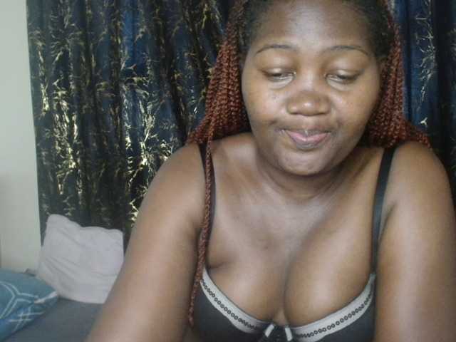 Sexxy-pretty24's BongaCams show and profile