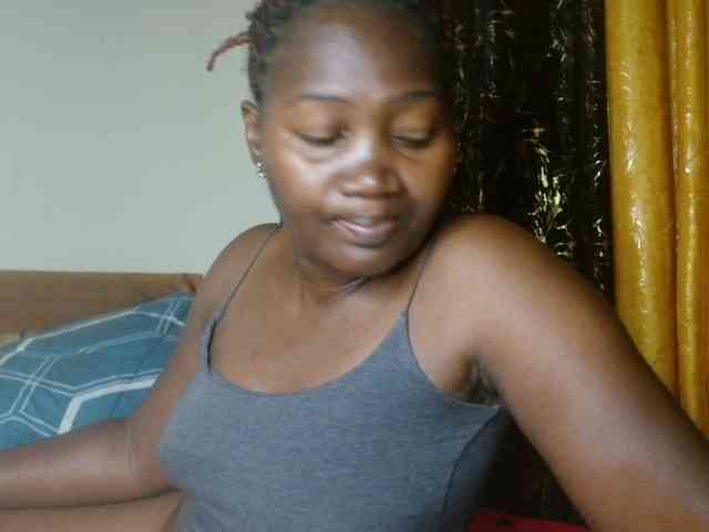 Sexxy-pretty24 webcam