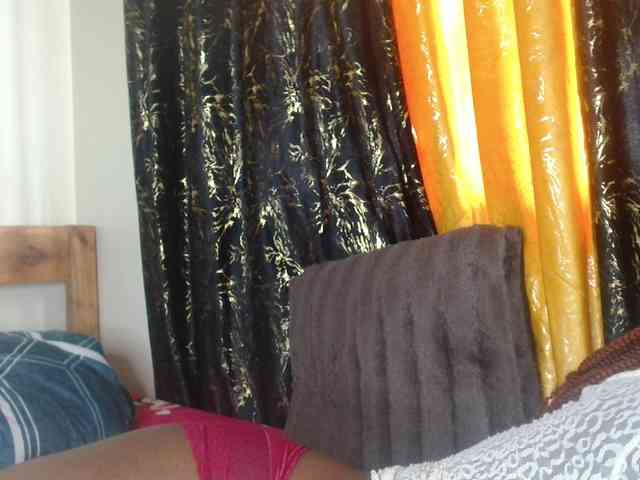 Sexxy-pretty24 webcam