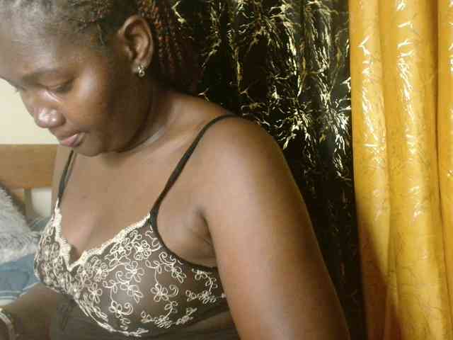 Sexxy-pretty24 webcam