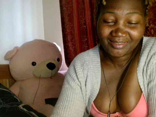 Sexxy-pretty24 webcam