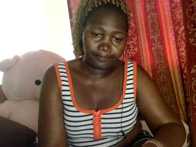 Sexxy-pretty24 webcam