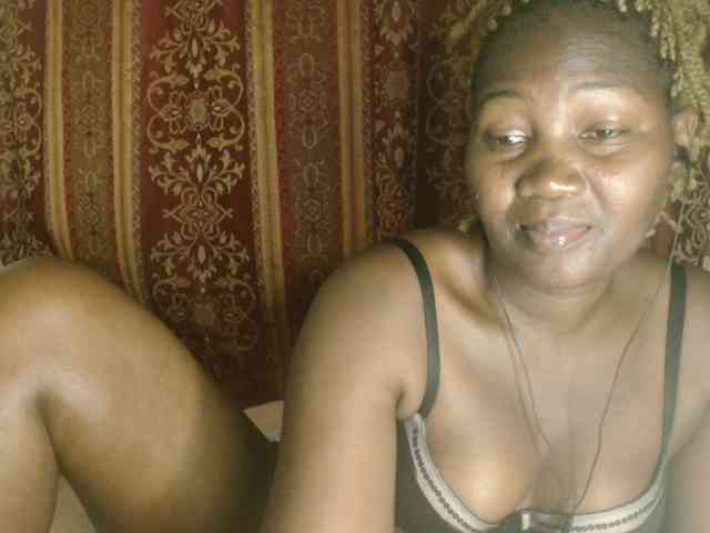 Sexxy-pretty24 webcam