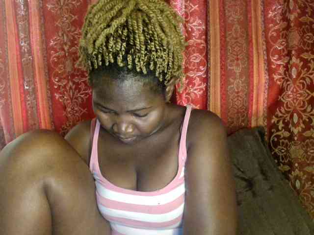 Sexxy-pretty24 webcam