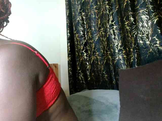 Sexxy-pretty24 webcam