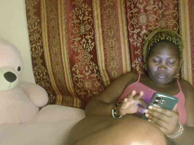 Sexxy-pretty24 webcam