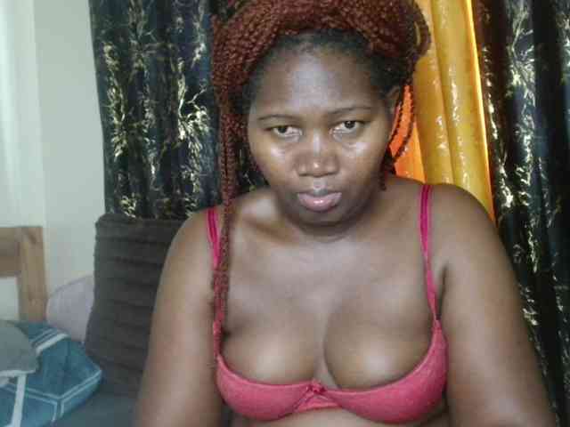 Sexxy-pretty24 webcam