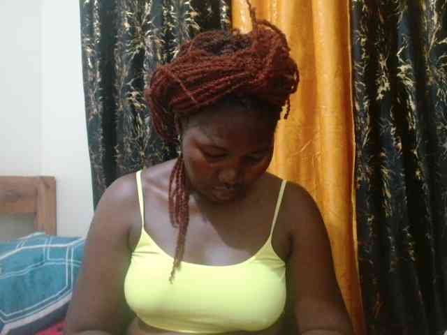 Sexxy-pretty24 webcam