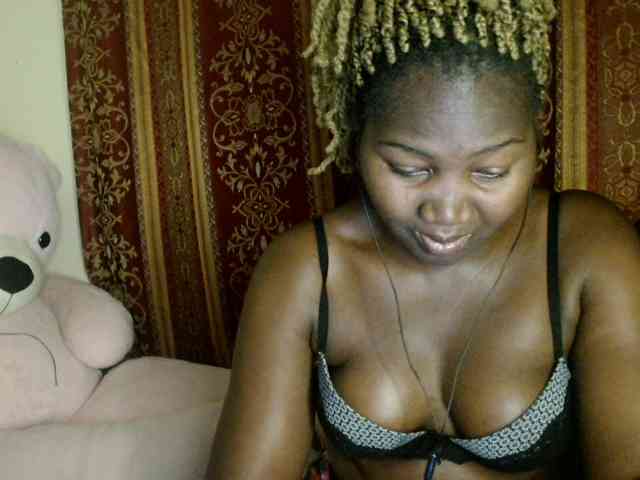 Sexxy-pretty24 webcam