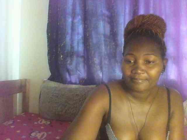 Sexxy-pretty24 webcam