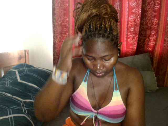 Sexxy-pretty24 webcam