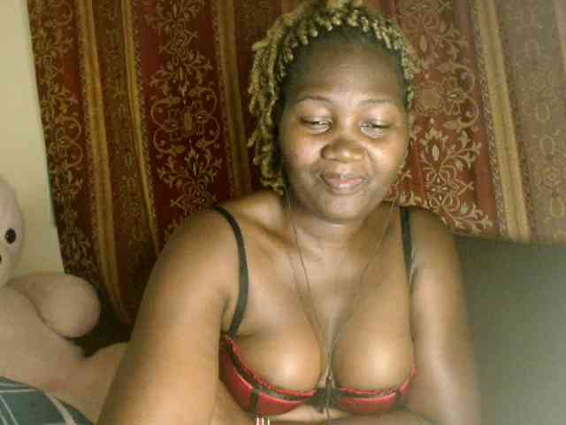 Sexxy-pretty24 webcam
