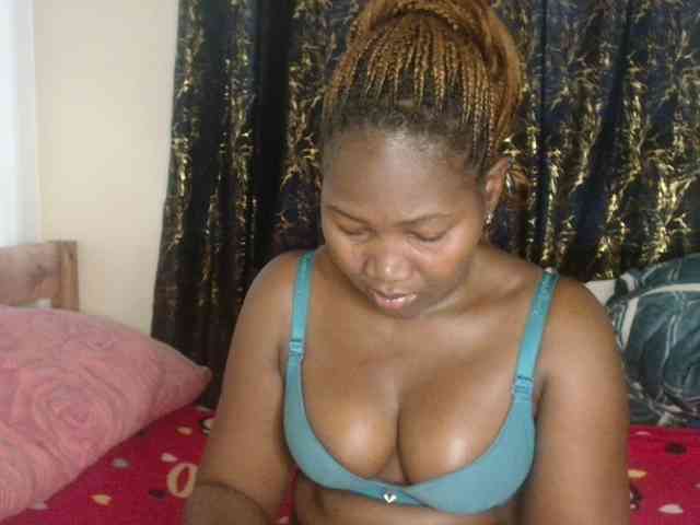 Sexxy-pretty24 webcam