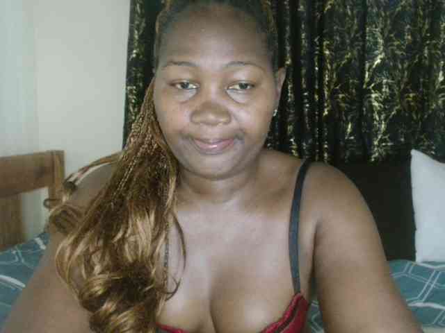 Sexxy-pretty24 webcam