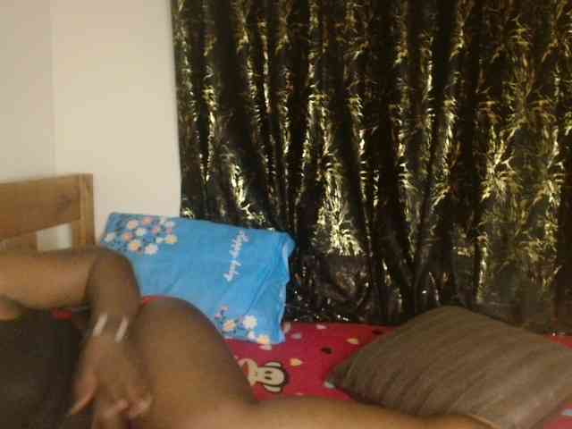 Sexxy-pretty24 webcam