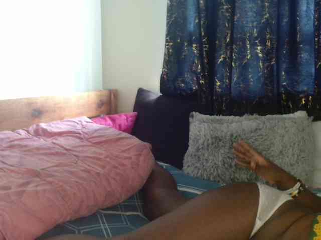 Sexxy-pretty24 Sexxy-pretty24