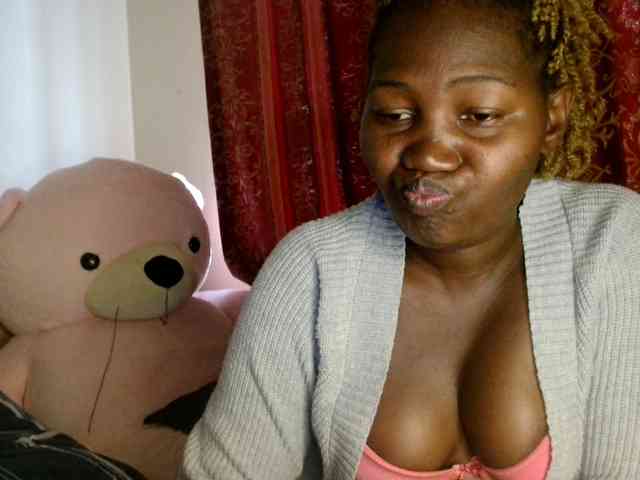 Sexxy-pretty24 webcam