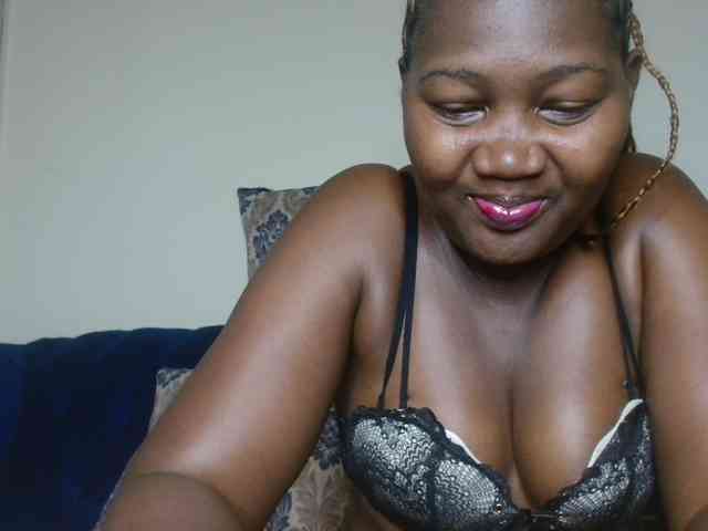 Sexxy-pretty24 webcam