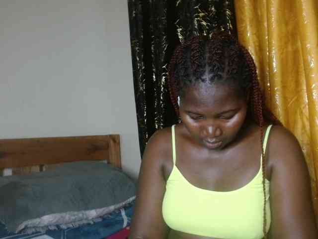 Sexxy-pretty24 webcam