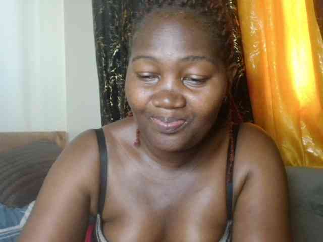 Sexxy-pretty24 webcam