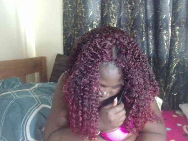 Sexxy-pretty24 webcam