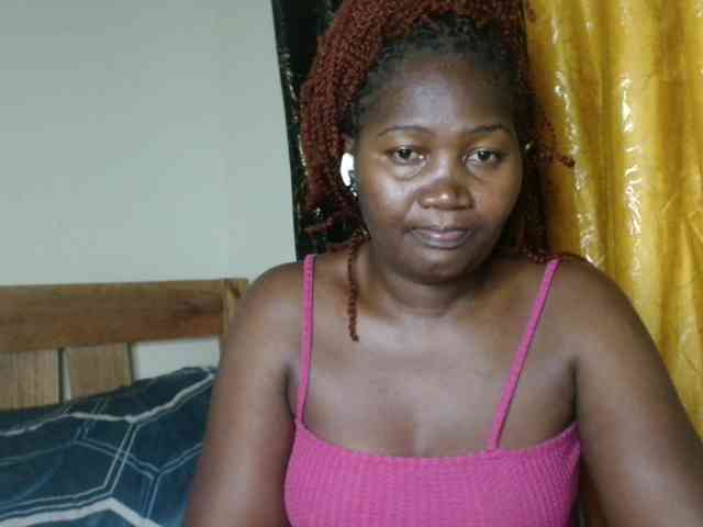 Sexxy-pretty24 Live Webcam on BongaCams