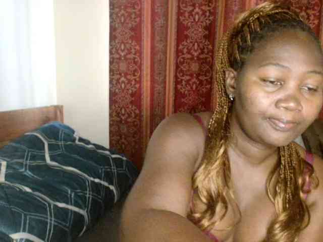 Sexxy-pretty24 webcam