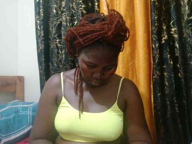 Sexxy-pretty24 webcam