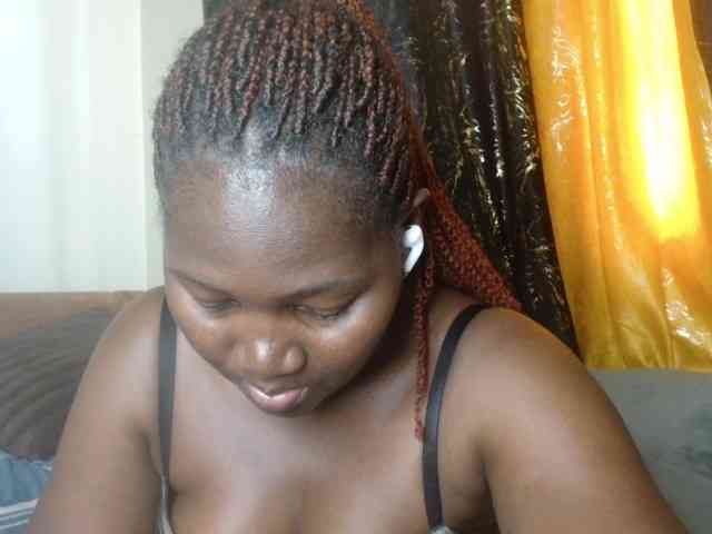 Sexxy-pretty24 webcam