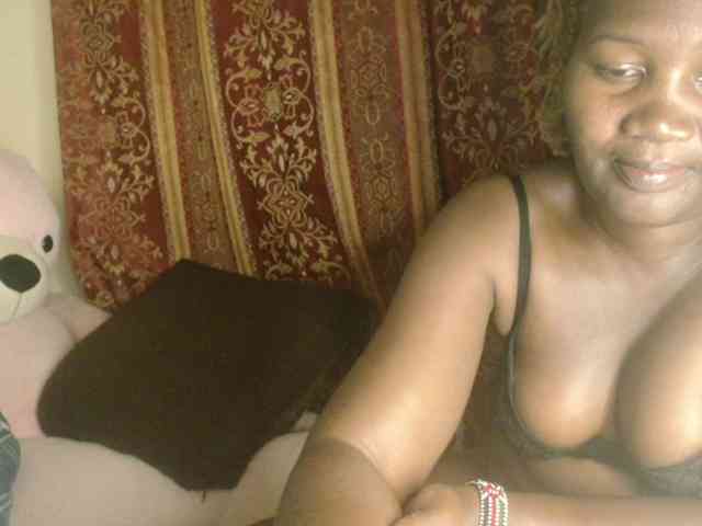 Sexxy-pretty24 webcam