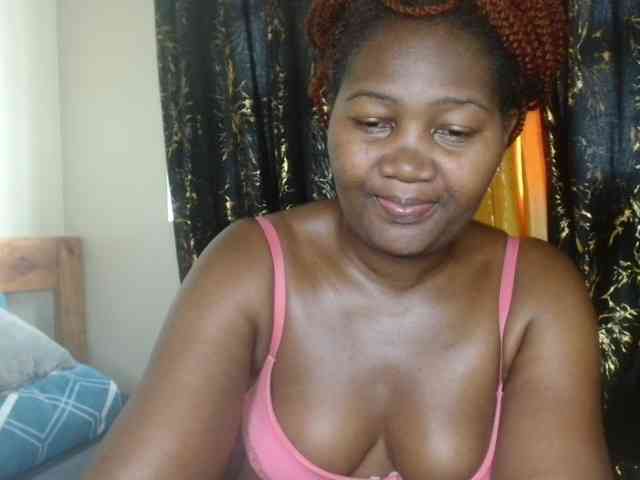 Sexxy-pretty24 webcam