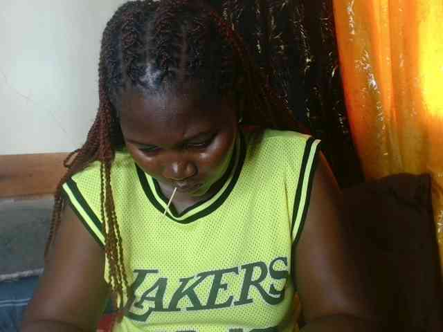 Sexxy-pretty24 webcam