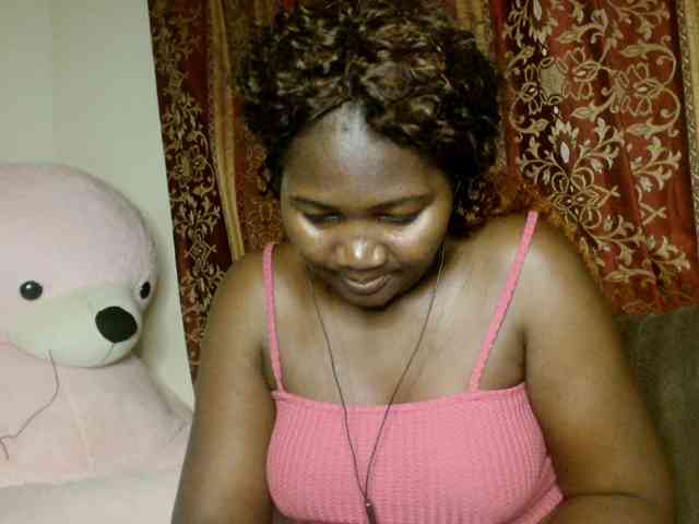 Sexxy-pretty24 webcam