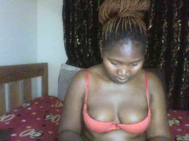 Sexxy-pretty24 webcam