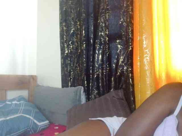 Sexxy-pretty24 webcam