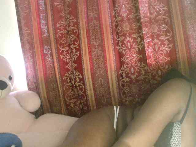 Sexxy-pretty24 webcam