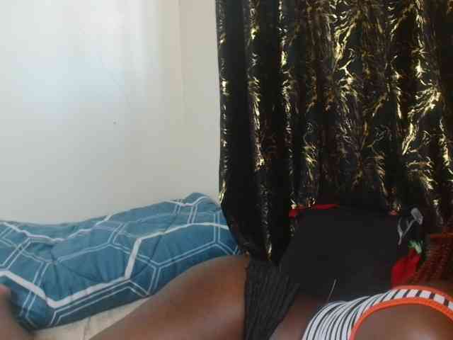 Sexxy-pretty24 webcam