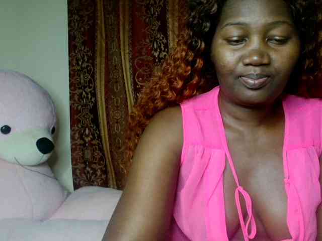Sexxy-pretty24 webcam