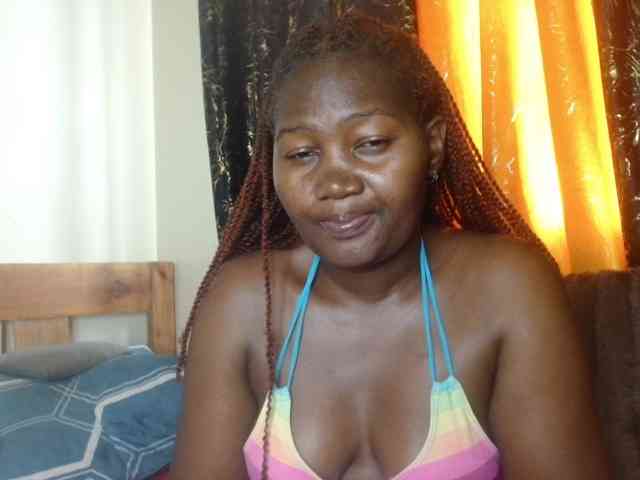 Sexxy-pretty24 webcam