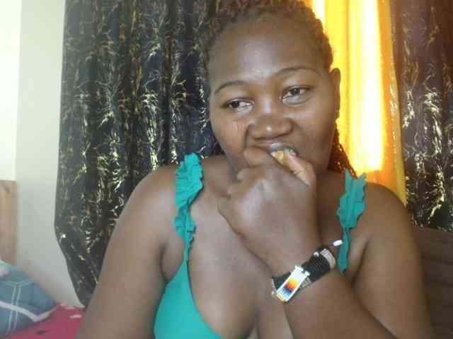 Sexxy-pretty24 webcam