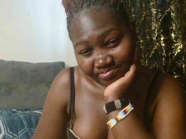 Sexxy-pretty24 webcam