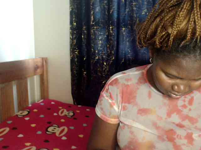 Sexxy-pretty24 webcam