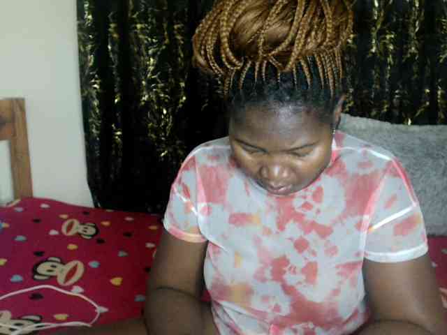 Sexxy-pretty24 webcam