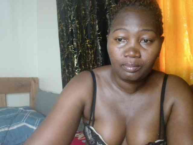 Sexxy-pretty24 webcam